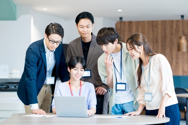 求人広告業界での豊富な実務経験